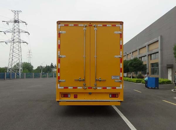 久鼎風牌JDA5100XDYQL5型電源車